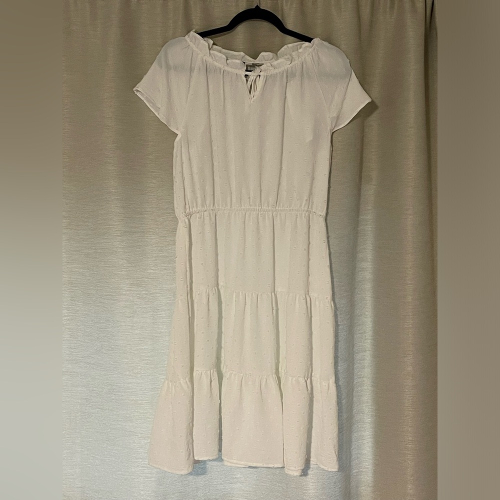 Elegant White Tiered Dress